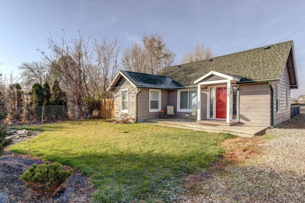 Morningstar Cottage A Quiet Home In Star, Id With A Fenced In Yard For Furry Friends And A Huge Gravel Rv Lot, Conveniently Located Wineries, Downtown Shopping, Horseback Riding And The Snake River Eagle Dış mekan fotoğraf